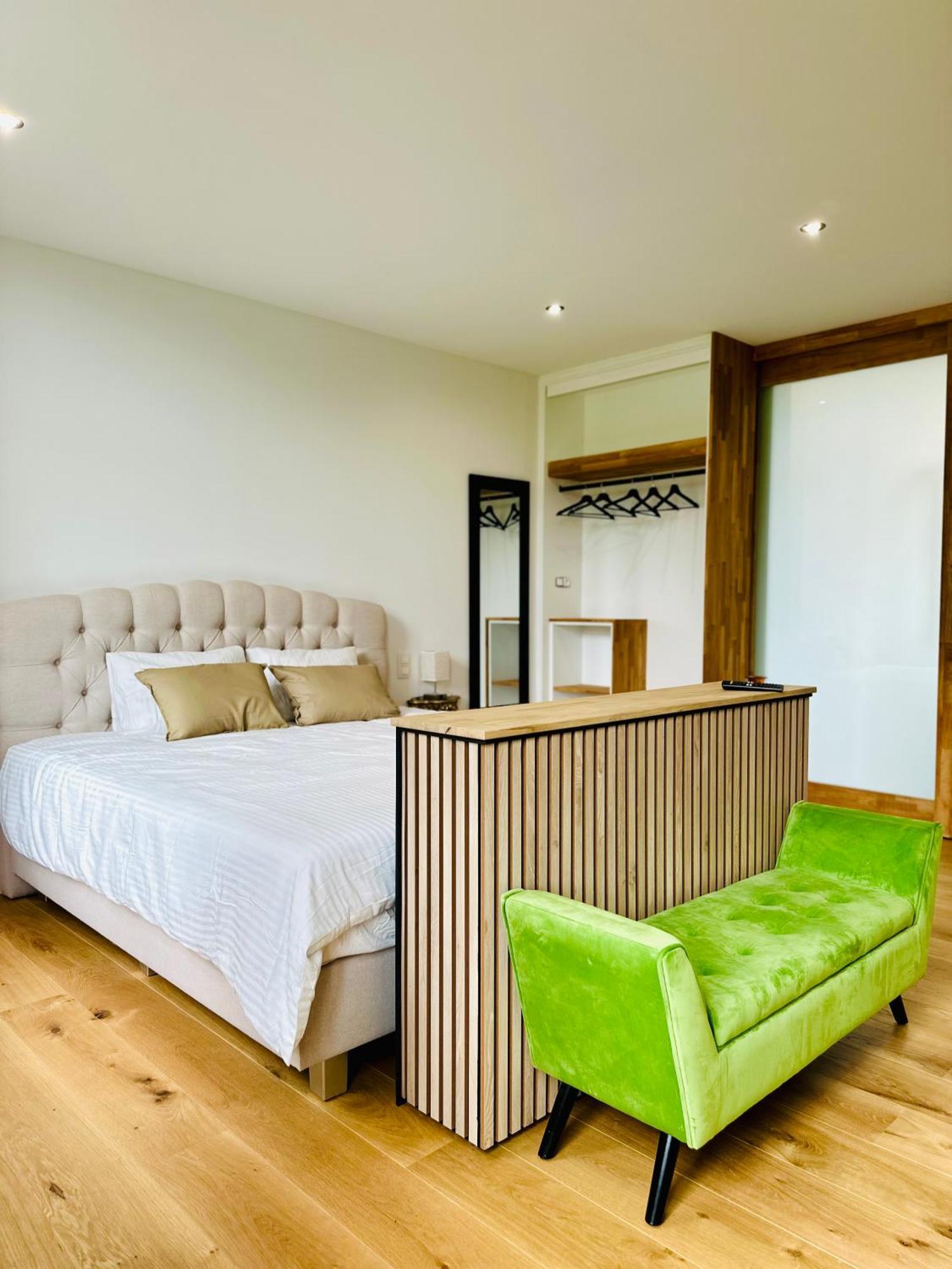 Suite De Luxe Au Chateau 105 Tinlot Bagian luar foto
