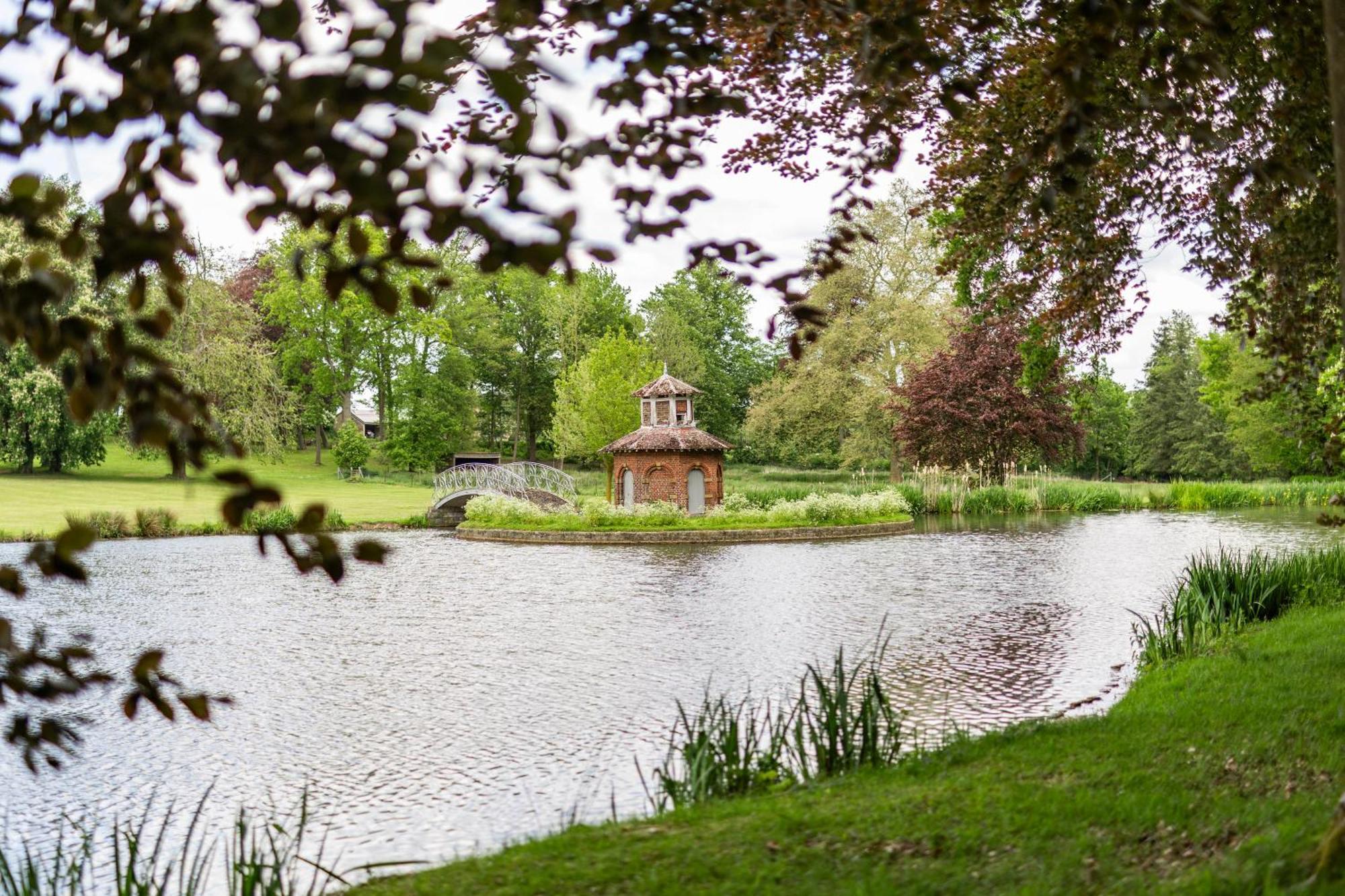 Suite De Luxe Au Chateau 105 Tinlot Bagian luar foto