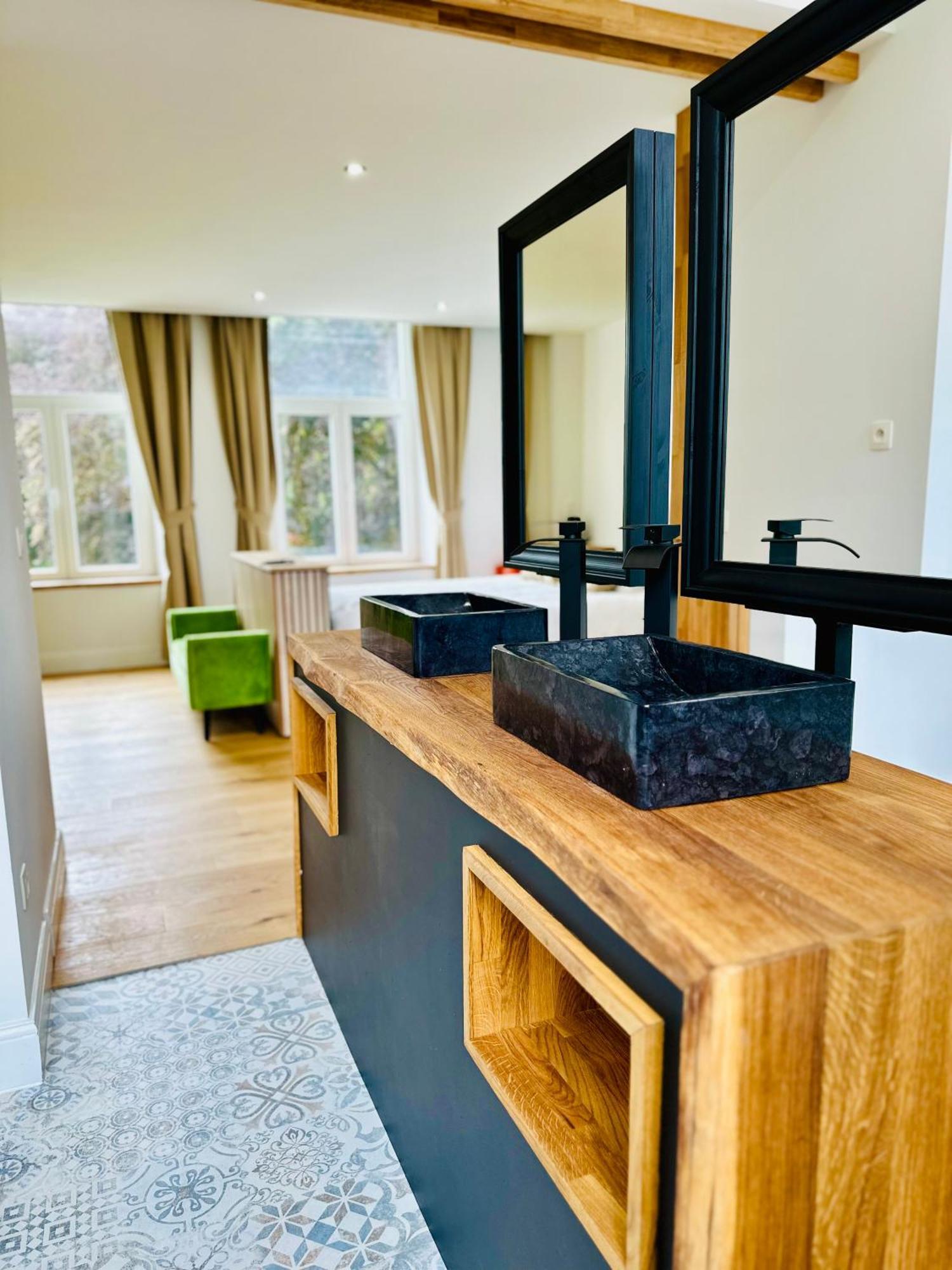 Suite De Luxe Au Chateau 105 Tinlot Bagian luar foto